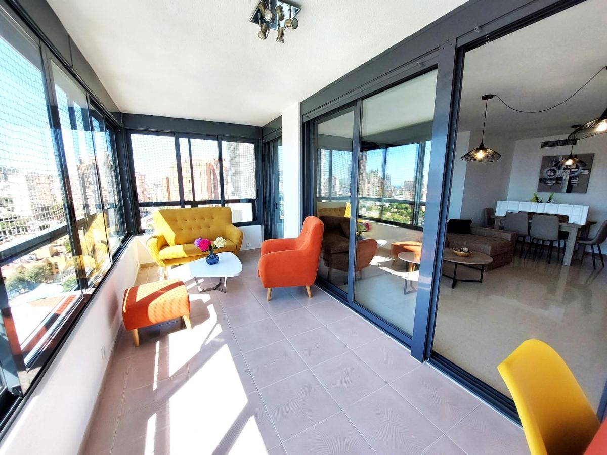 3 Dormitorios Frente al Mar en Las Marinas by Sonneil Rentals Benidorm Exterior foto