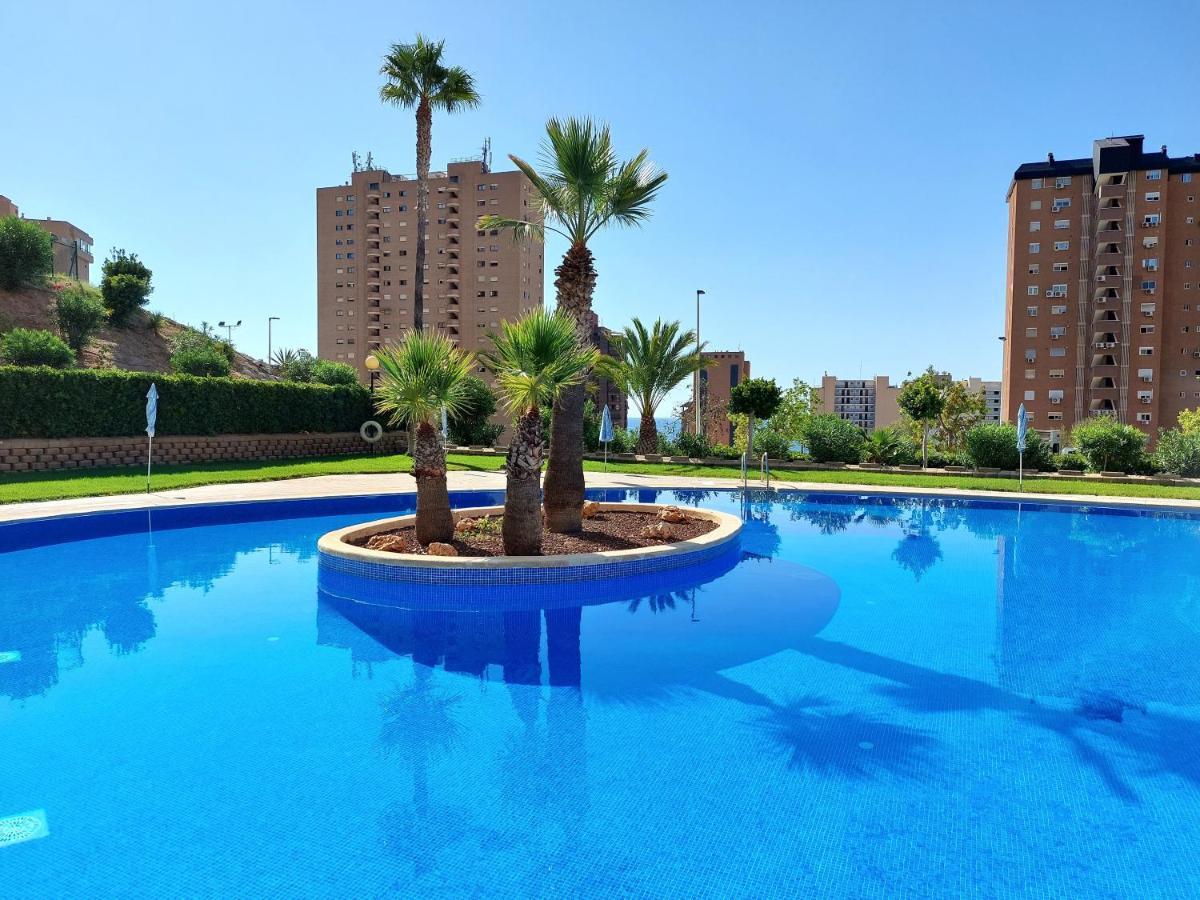 3 Dormitorios Frente al Mar en Las Marinas by Sonneil Rentals Benidorm Exterior foto
